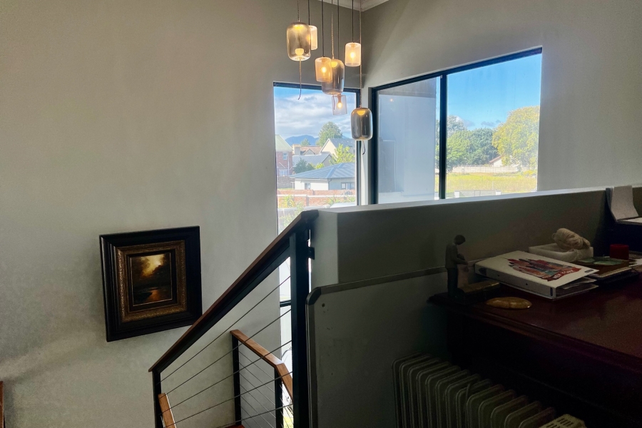 3 Bedroom Property for Sale in Highlands Western Cape